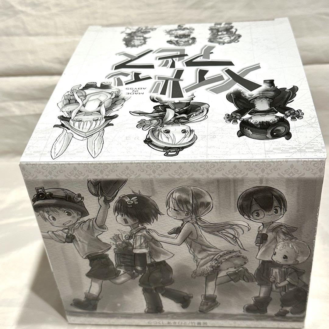 メイドインアビス 缶バッジ リコ ファプタ レグ プルシュカ ナナチ メイドインアビス 烈日の黄金郷』のトレーディング ナナチ