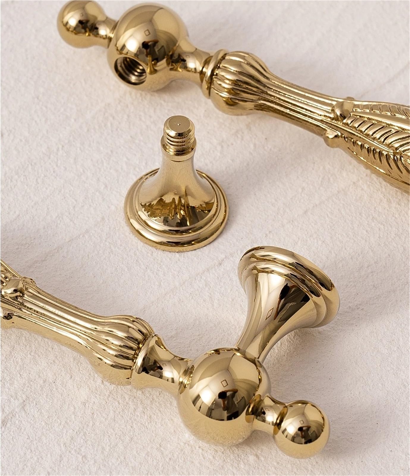 Maniglie in ottone vintage per armadietti da cucina di lusso europei, pomelli per mobili, cassetti, camera da letto, armadio (6203-128-PVDJ)