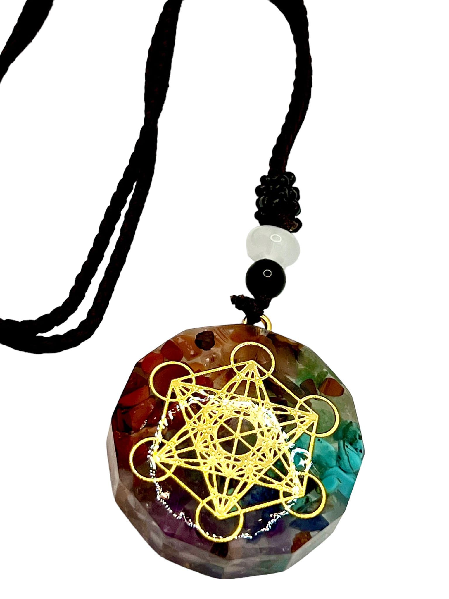 Ciondolo 7 Chakra Collana Orgonite Yoga Meditazione Cubo di Metatron Geometria Sacra Talismano della Ricchezza Amuleto Mistico Portafortuna Potentissimo Accessorio Auto Idea Regalo Uomo Donna