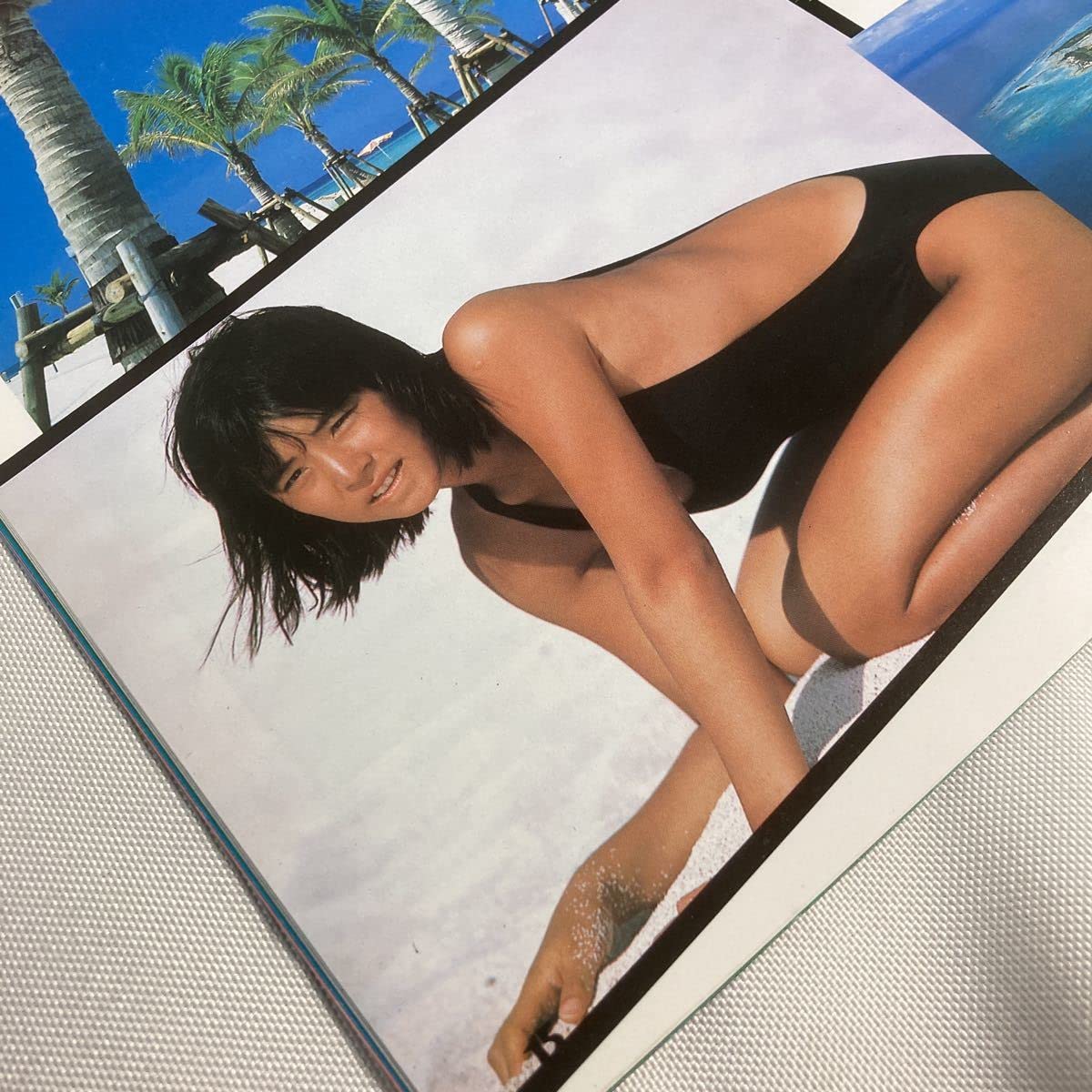 Amazon.co.jp: 石田ゆり子 写真集 全日空ビッグホリデー沖縄 全24P 