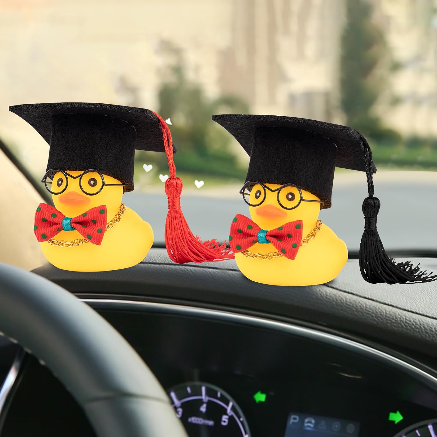 wonuu Rubber Duck Car Ornaments Graduation Duck Car Dashboard Decorations with Graduation Hat and Bow Tie