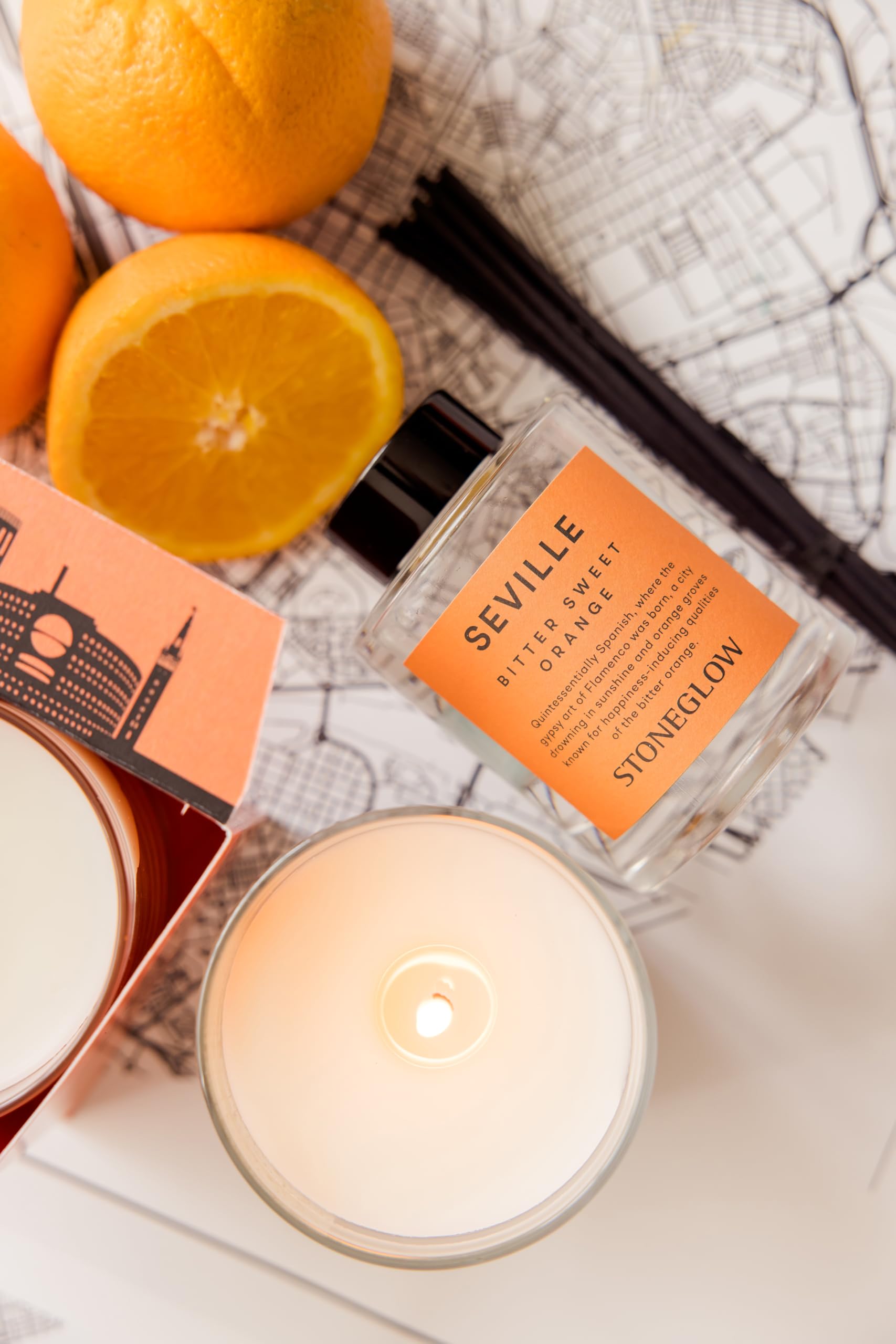 Stoneglow The Explorer Collection Seville Duftkerze, 200 g, Bergamotte, Salbei, Orange (Orange)