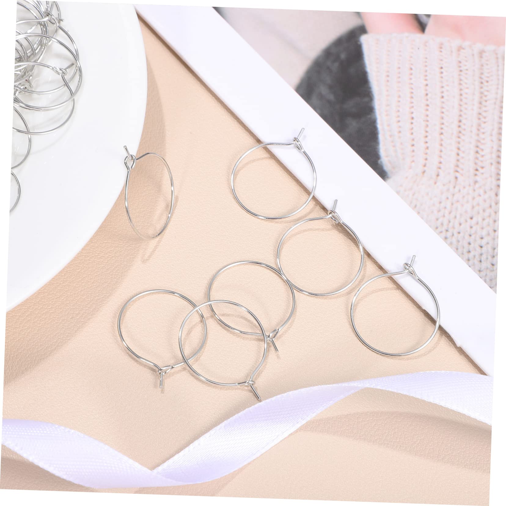 VILLCASE Kit De Fabrication De Bijoux Pour Débutants 3 Ensembles 200 Pièces X 3 Outils Pour Boucles Doreilles Créoles Fournitures Dartisanat