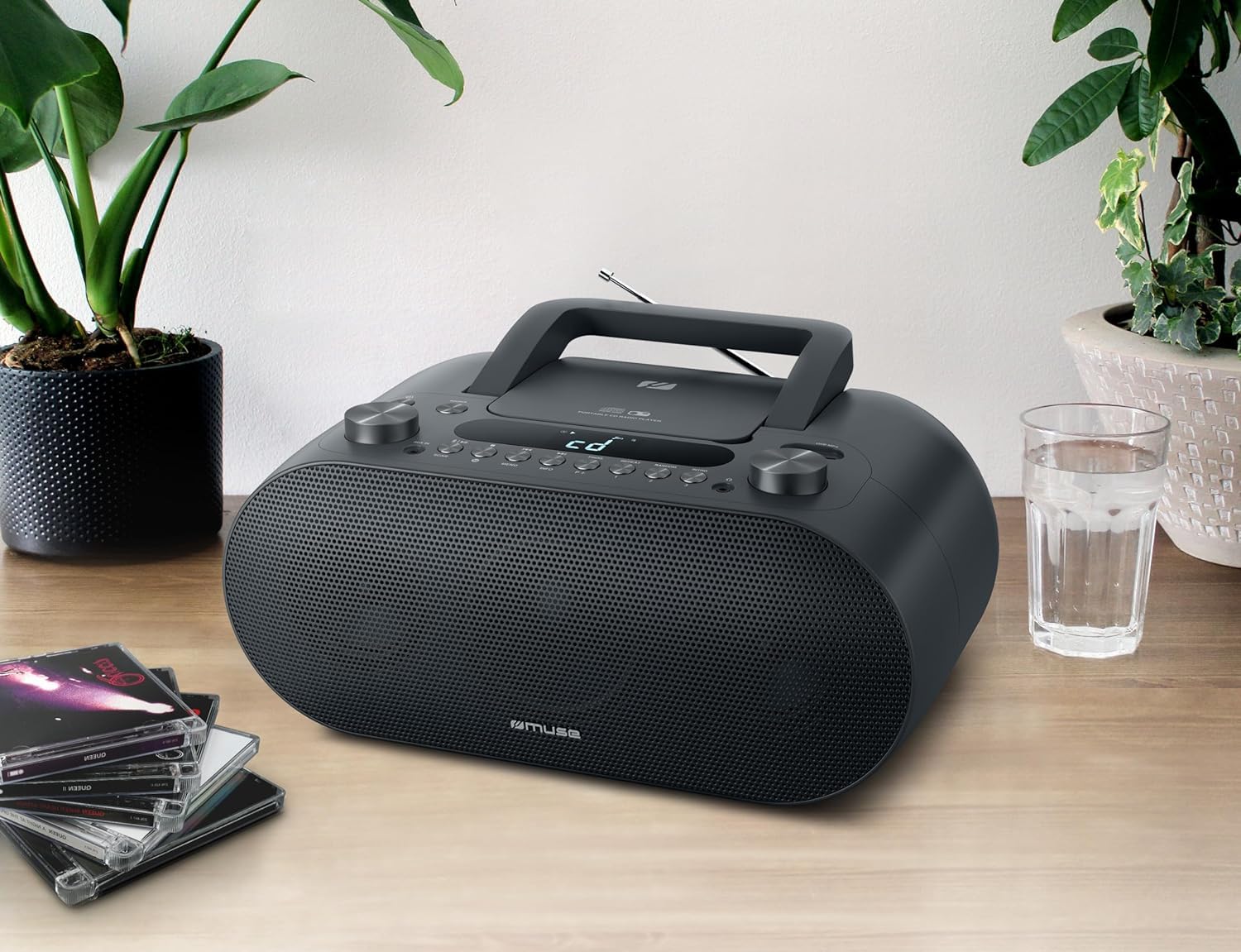 Muse M-35 BT odtwarzacz CD, Bluetooth, radio FM, odtwarzacz MP3, USB, sieć i zasilanie bateryjne, czarny