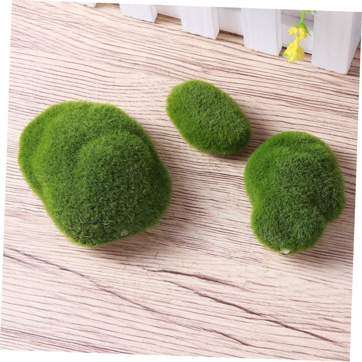 SEWACC 3pcs Fuzzy Balls for Planters Artificial Moss Cover Stones for Decor (Size S)