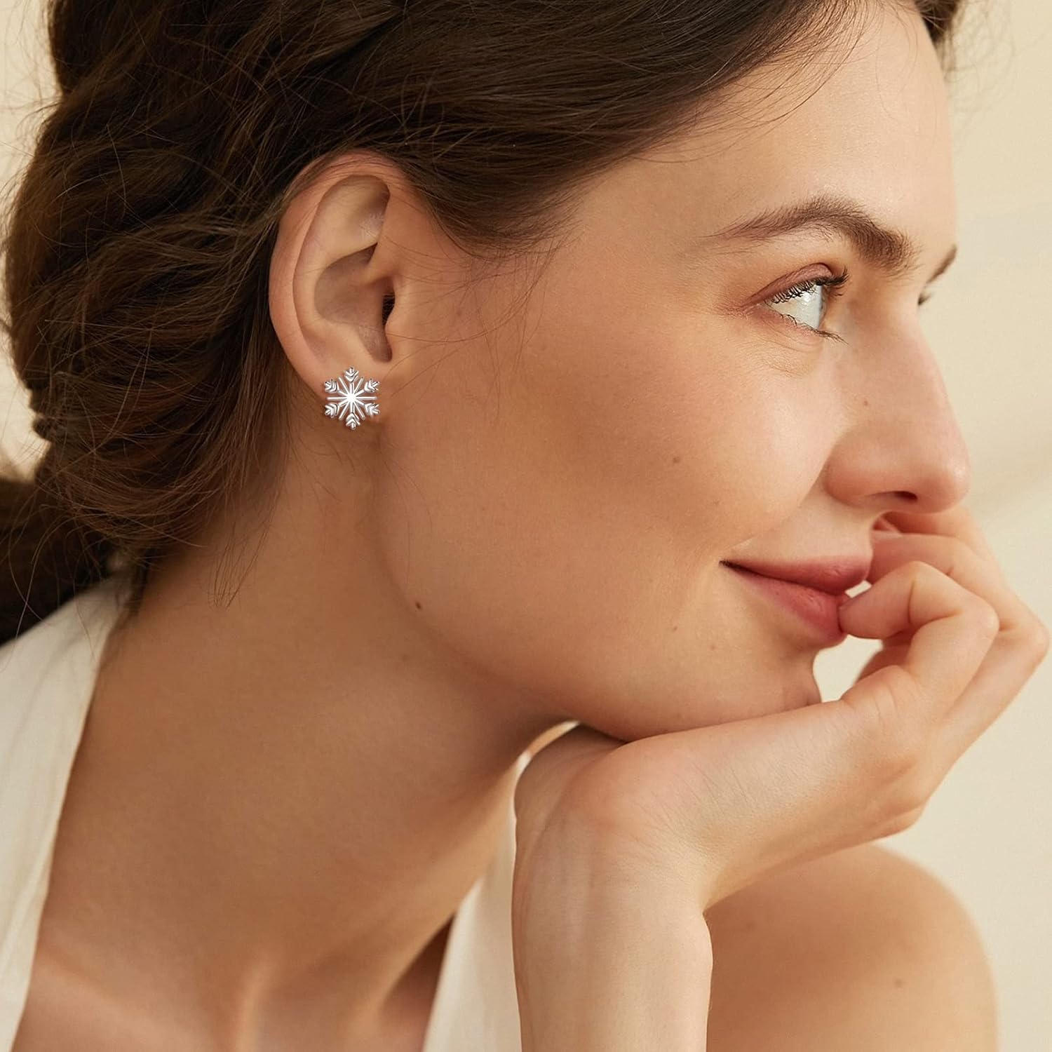 EUDORA Snowflake Earrings Sterling Silver for Women, 18K Gold-Plated Sterling Silver Christmas Snowflake Dangle Drop Earrings Winter Holiday Jewelry Gifts for Womens Snowflakes Lover