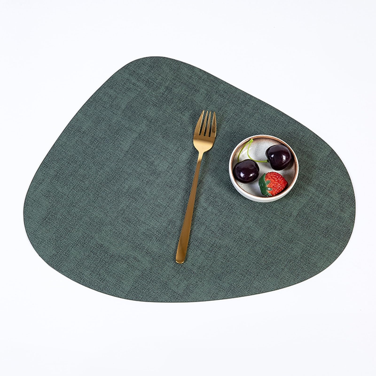 Set de table lavable ovale pour des repas en famille sereins