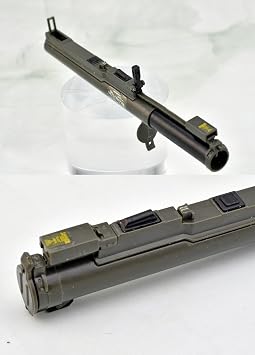 TomyTech Little Armory LA106 M72LAW Type Plastic Model