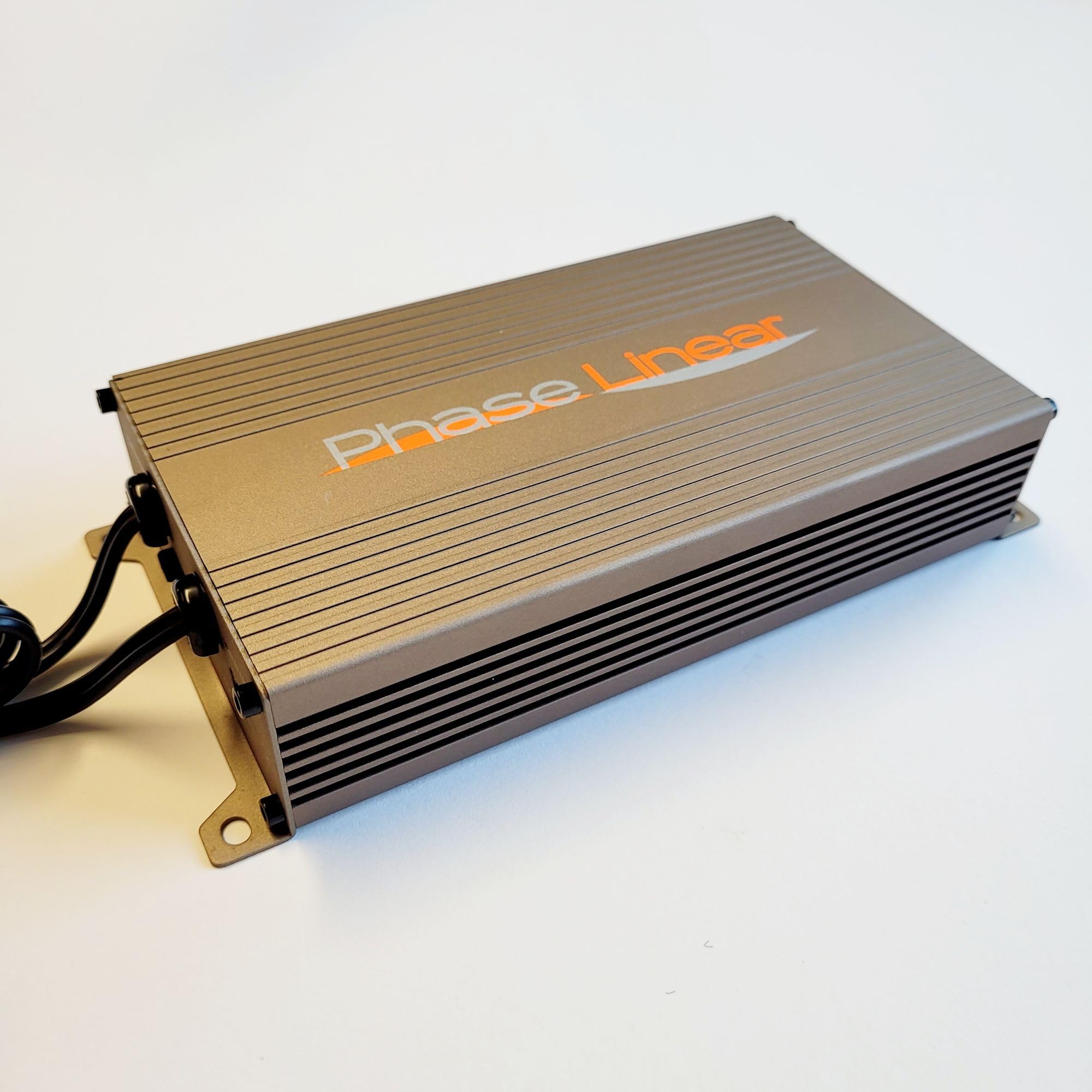 520 Watt Auto Mini 4 Kanal Digitalendstufe Verstärker 1 Stück Neu