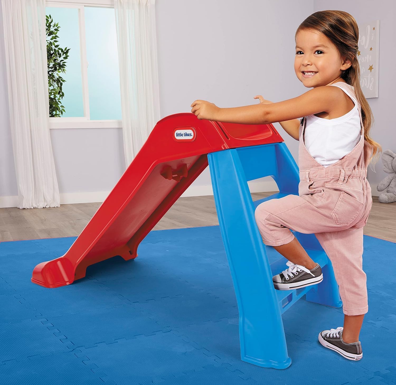 Little Tikes First Slide for Kids, Easy Set Up for Indoor Outdoor, Easy to Store, for Toddlers Ages 18 Months - 6 years