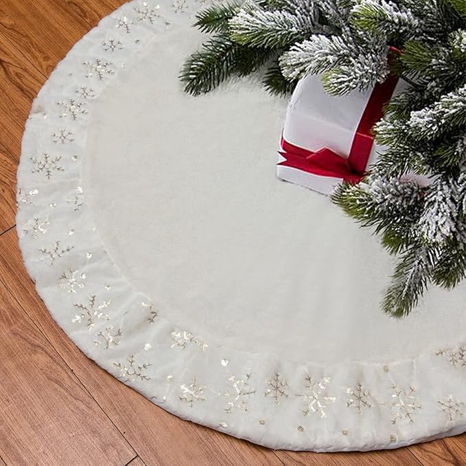 Super Soft White Faux Fur Tree Skirt 48 Inch with Champagne