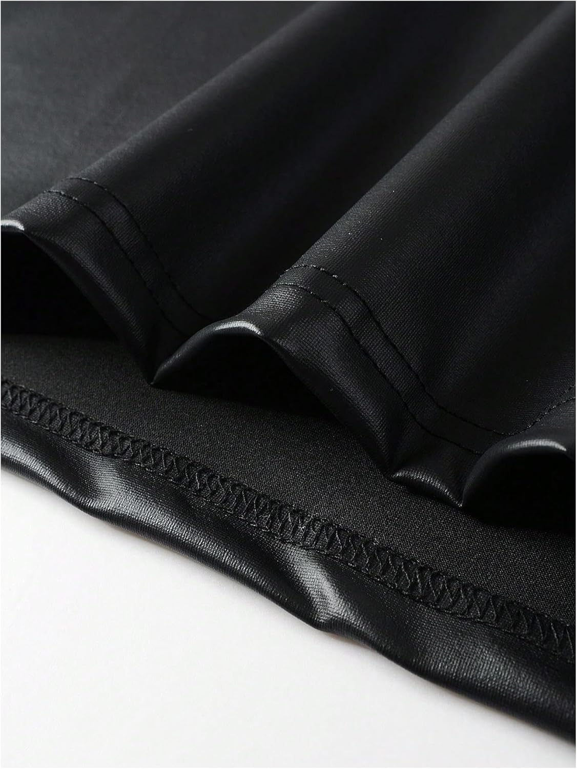 WDIRARA Men's PU Leather Short Sleeve T-Shirt V-Neck Ruched Party Top - Image 6