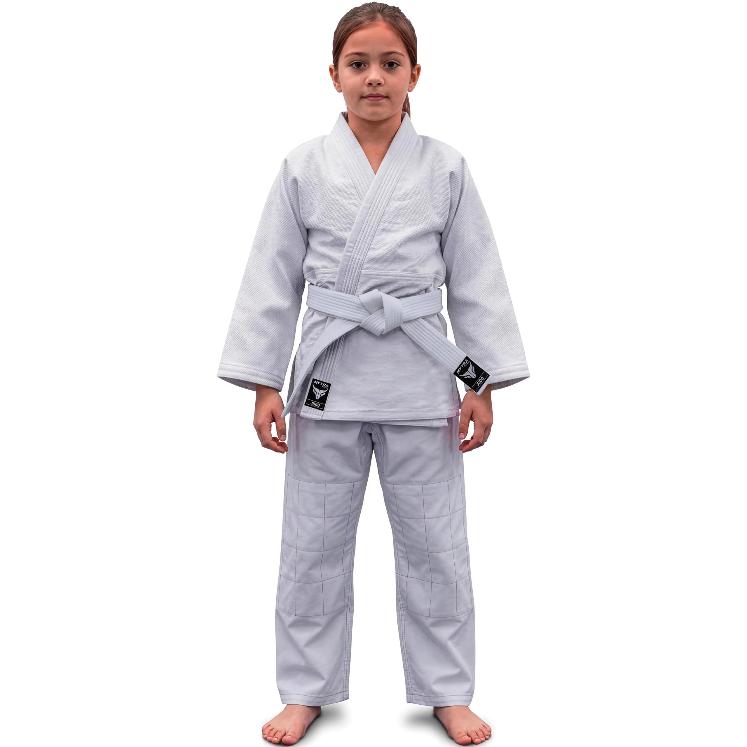Mytra Fusion Judo Gi per Bambini – Uniforme da Judo Junior Resistente per Allenamento e Competizione – Kimono da Judo Durevole con Cuciture Rinforzate e Cintura Inclusa