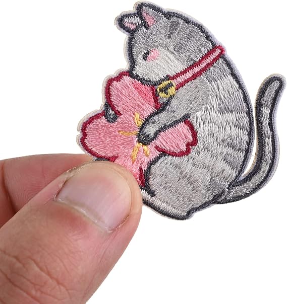 IUAQDP 6 Pieces Cherry Blossom Patches, Self Adhesive Flower Embroidered Applique Sticker, Cute Cartoon Animal Sew on Badge Repair Decal for Phone Case Scrapbook Clothes, Sakura Dog Bird Cat Rabbit