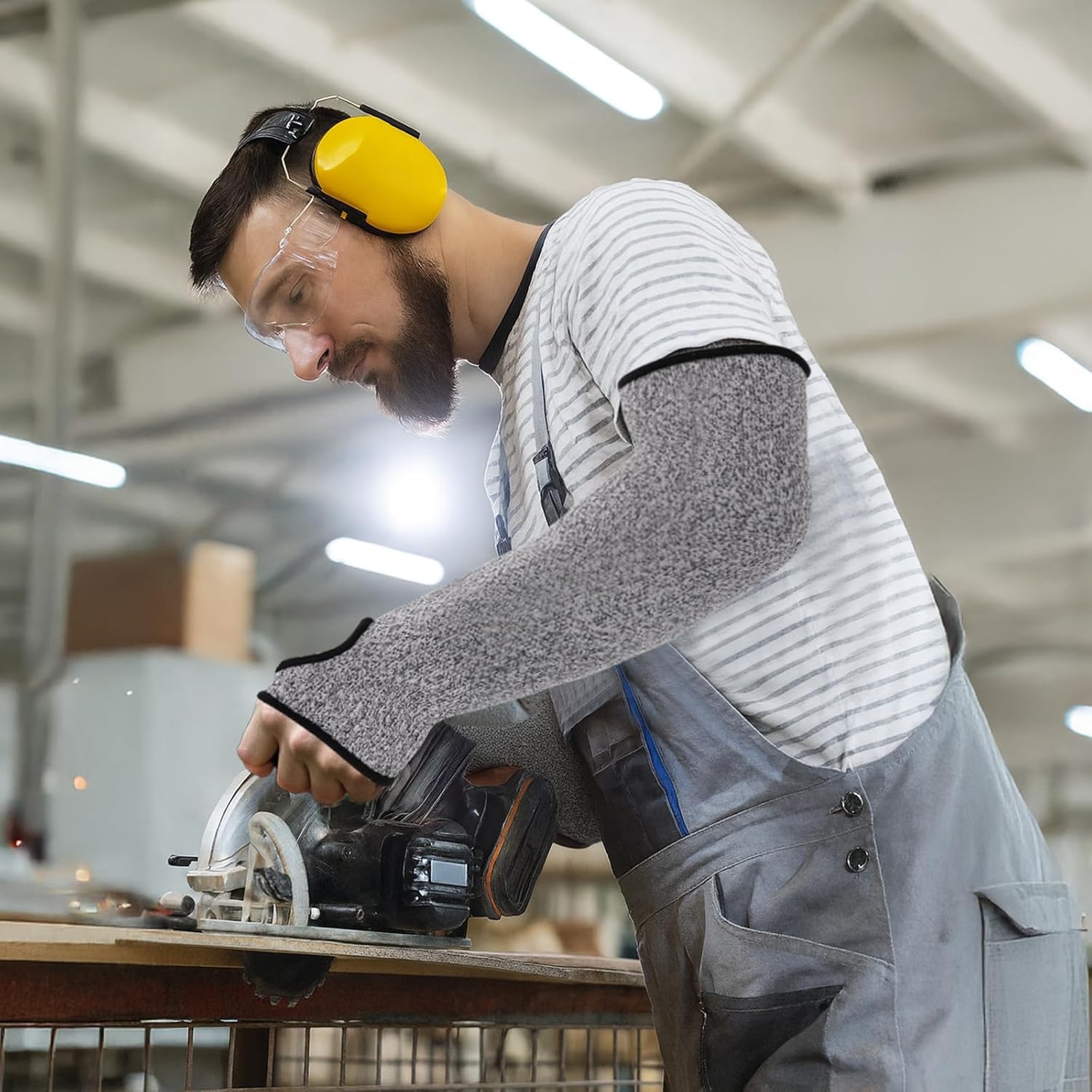 1 Pair Cut Resistant Sleeves, Protective Sleeves Arm Protectors for Thin Skin and Bruising with Thumb Hole, Men Women Arm Guards for Work Kitchen Gardening Farming Yard Biting - Image 2