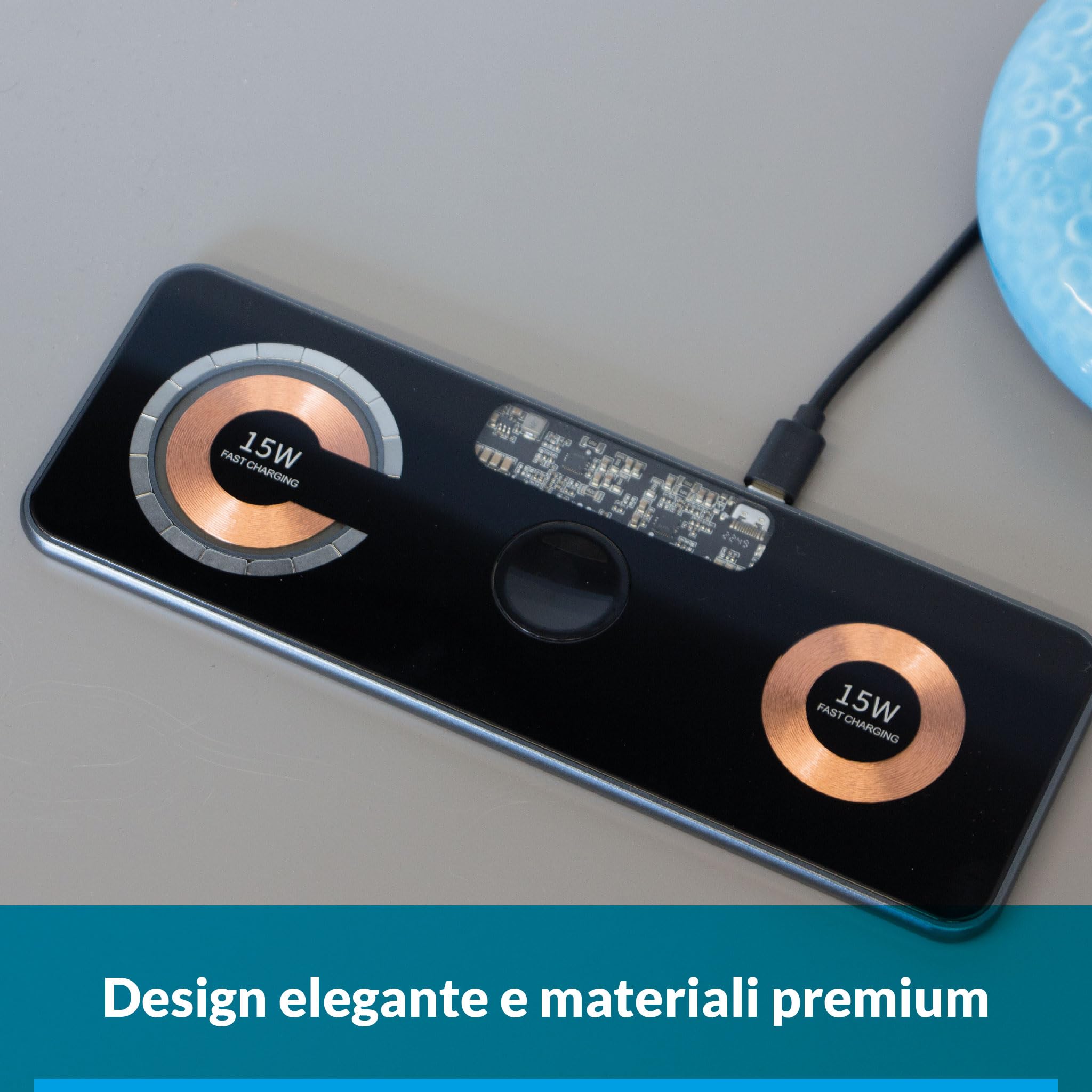 X Surf Mat Stazione di Ricarica Wireless 3 in 1, Supporto per Smartphone, Smartwatch e Auricolari Compatibili, Design Compatto per Casa, Ufficio e Viaggio
