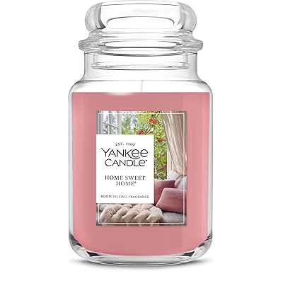 Yankee Candle Macintosh, Fall Scented Candle, 22oz Large Jar with up to 150 Hour Burn Time