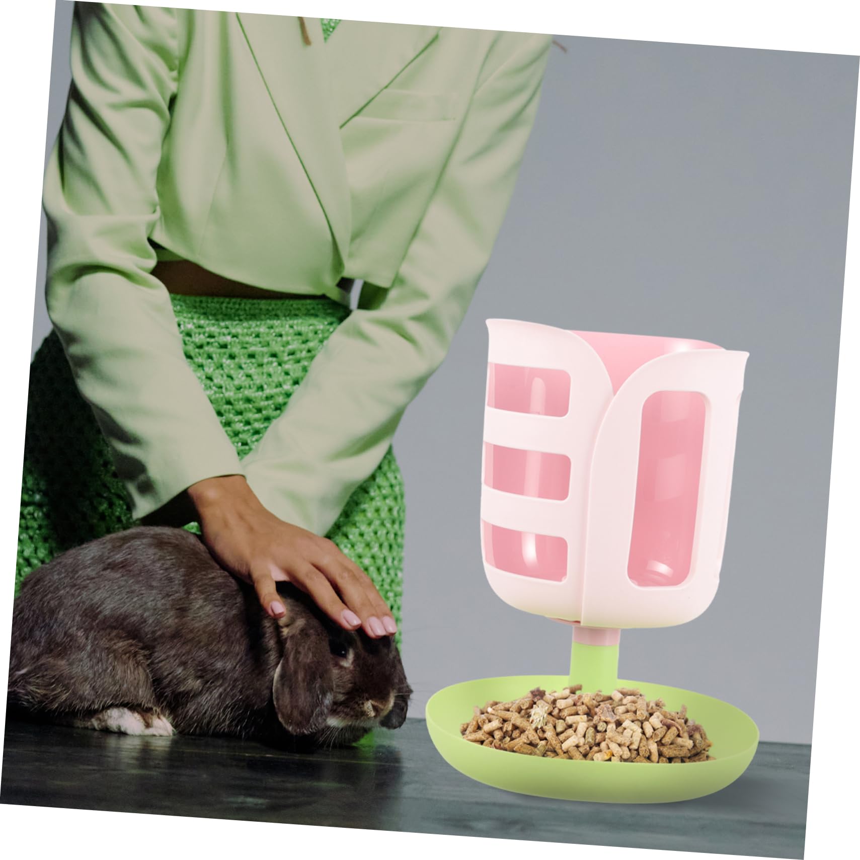 Soporte De Comedero para Conejos y Roedores Alimentador De Hierba y Comida Diseño Antivuelco para Jaulas De Pequeñas