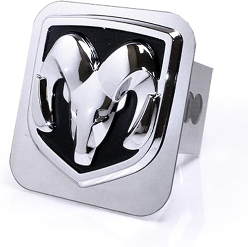 Cubierta para enganche de remolque con logotipo cromado de Dodge.