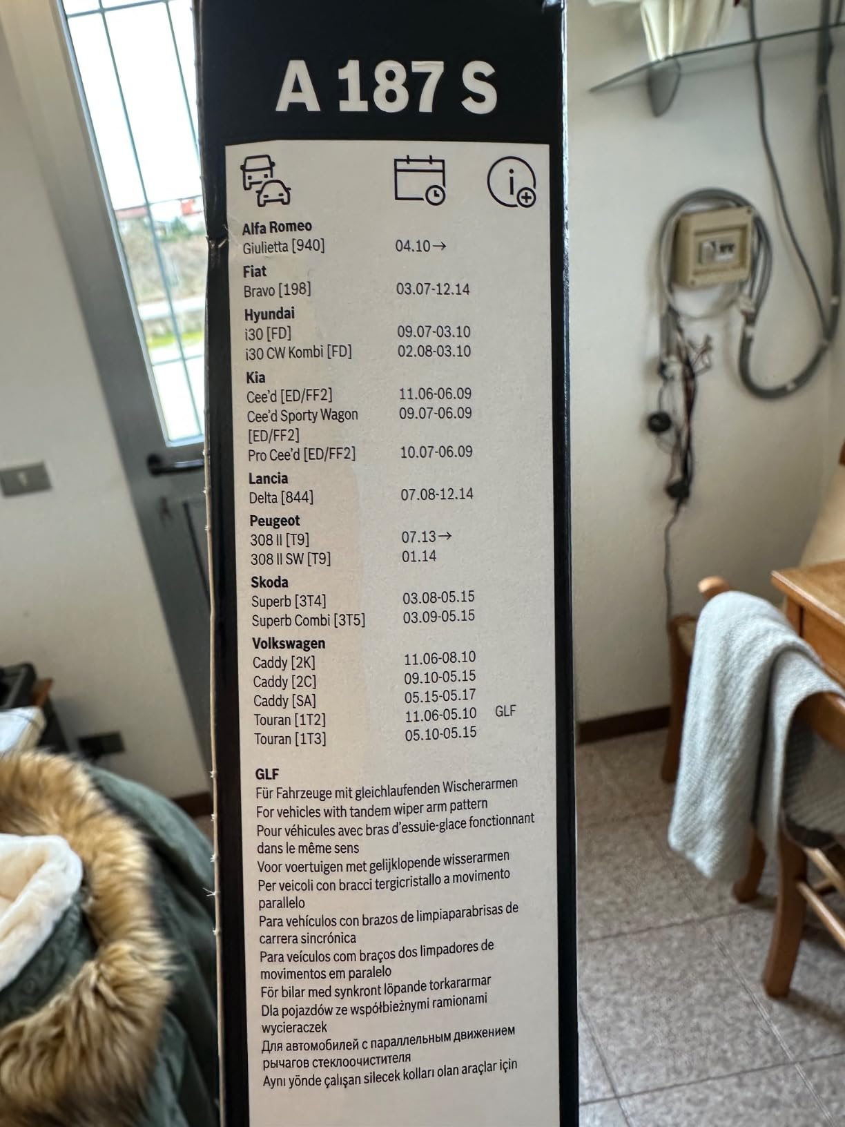 Bosch Twin 651 Tergicristalli Anteriori - Set 650mm/450mm, Tecnologia Aerotwin, Anticorrosione