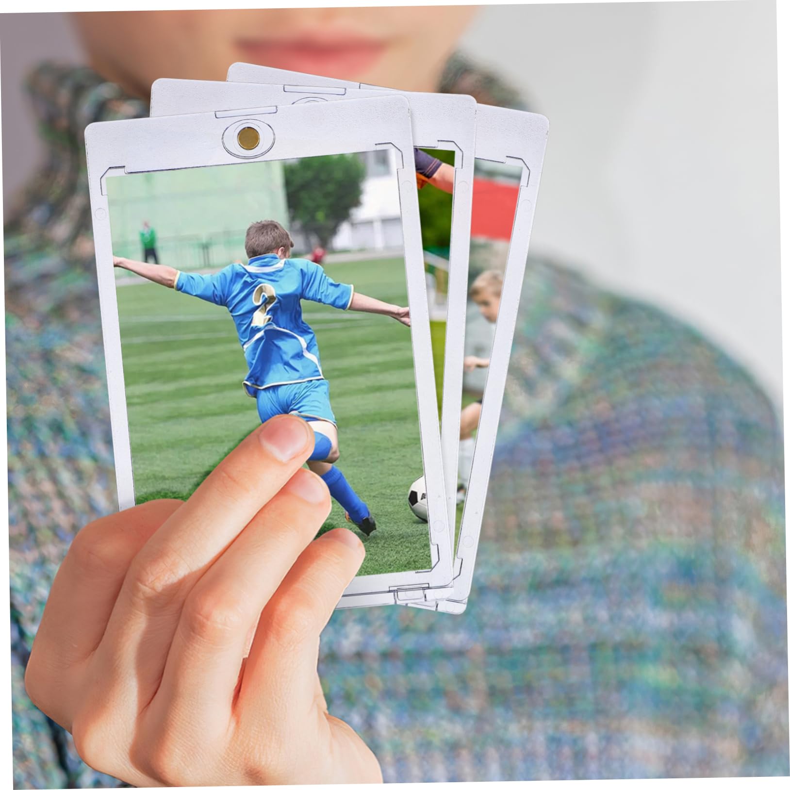 ibasenice Porta Carte Magnetico in Ps, 18 Pezzi, Protezione Rigida per Carte Collezionabili e Figurine, Chiusura Magnetica, Visibilità Chiara