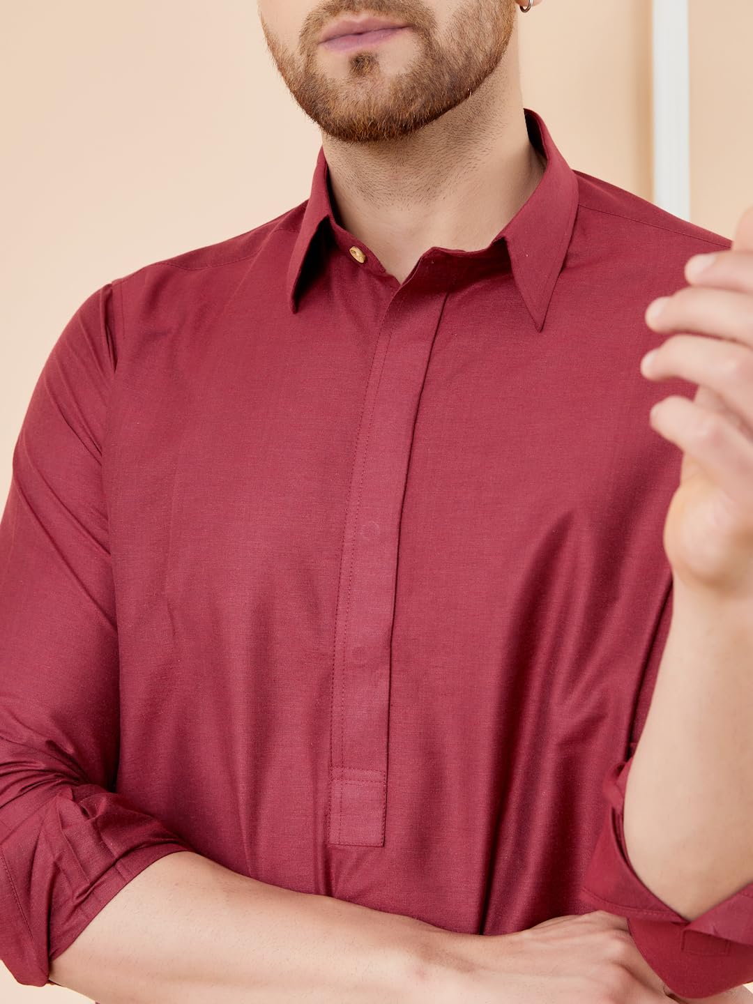 See Designs Men Red Cotton Solid Spread Collar Curved Hem Side Slit Full Sleeve Pathani Kurta With Pyjama - Bnrskt62001M