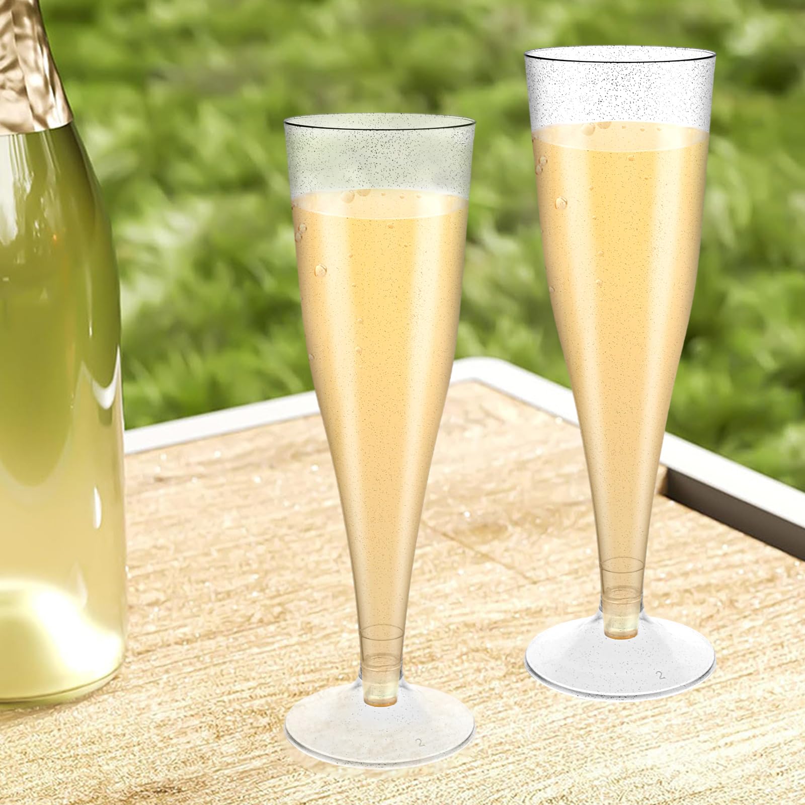 AKOLAFE 100 Piezas Copas Plástico Duro, Copas de Plástico para Champan 4,5 oz, Flautas con Purpurina Plateada y Base Desmontable para Cava, Bodas y Fiestas