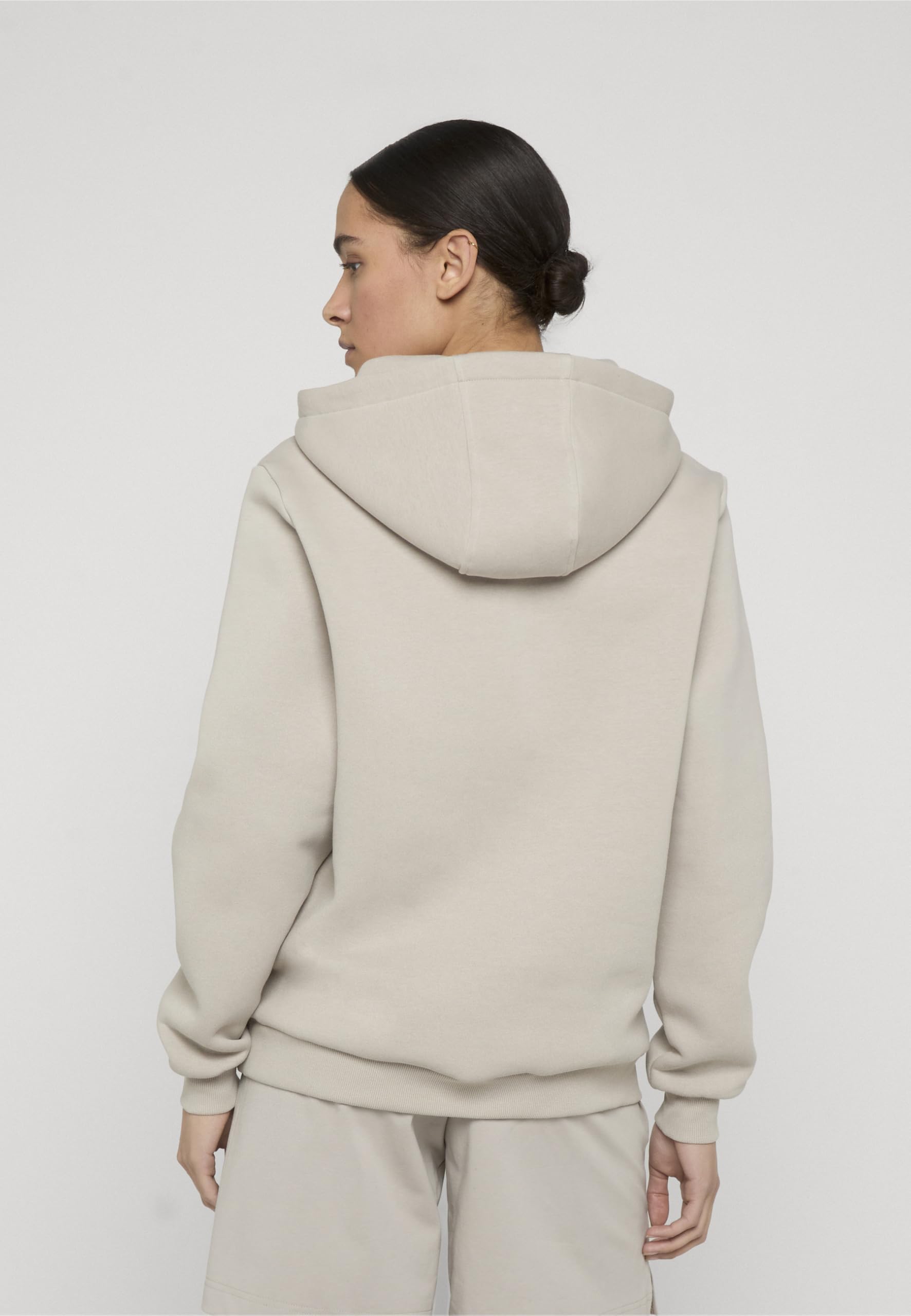 Urban Classics Damska bluza z kapturem Fluffy – miękka bluza z kapturem z kieszenią typu kangur, czarna, oversized fit, przytulna bluza z kapturem na co dzień i w czasie wolnym