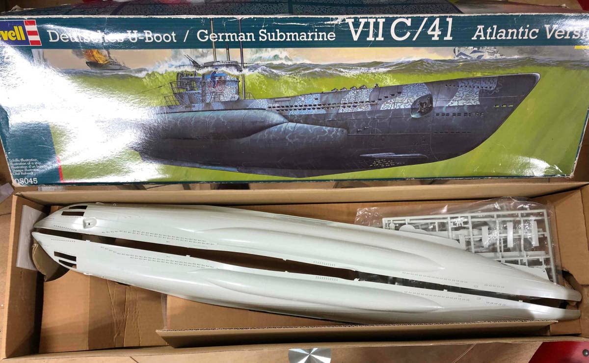 Amazon | 1/72 レベル Revell UボートType VIIC/41 Atlantic Version