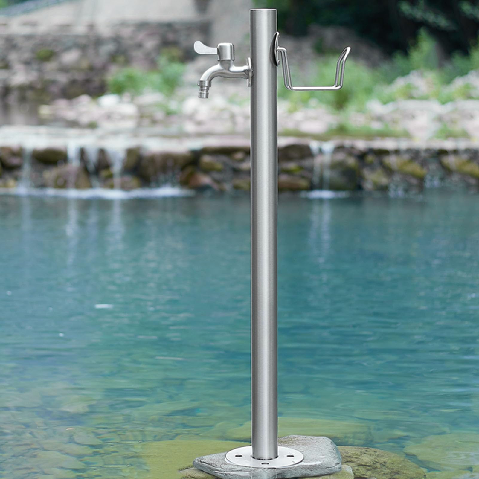 ZYCHSJXA Freestanding Stainless Steel Garden Water Column with Hose Stand Anti Freeze Outdoor Faucet Post Durable Yard Hydrant for Irrigation and Washing Metal Fountain