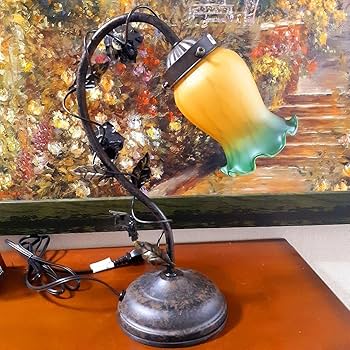 輸入雑貨 鈴蘭 三段調光式 タッチセンサーランプ 卓上ライト テーブル