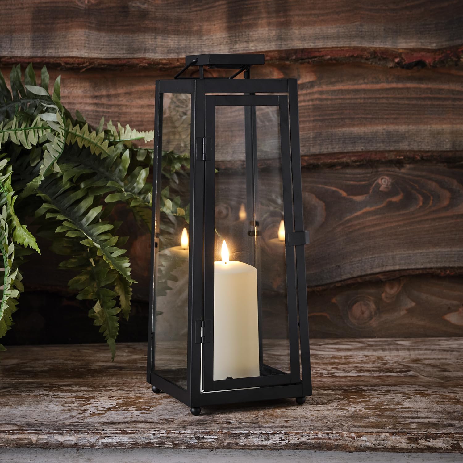 Lights4fun Set di 2 Lanterne Solari in Metallo Nero con Candele LED TruGlow®, Fiamma Tremolante, Accenzione Automatica, per Esterni, Giardino, Balcone
