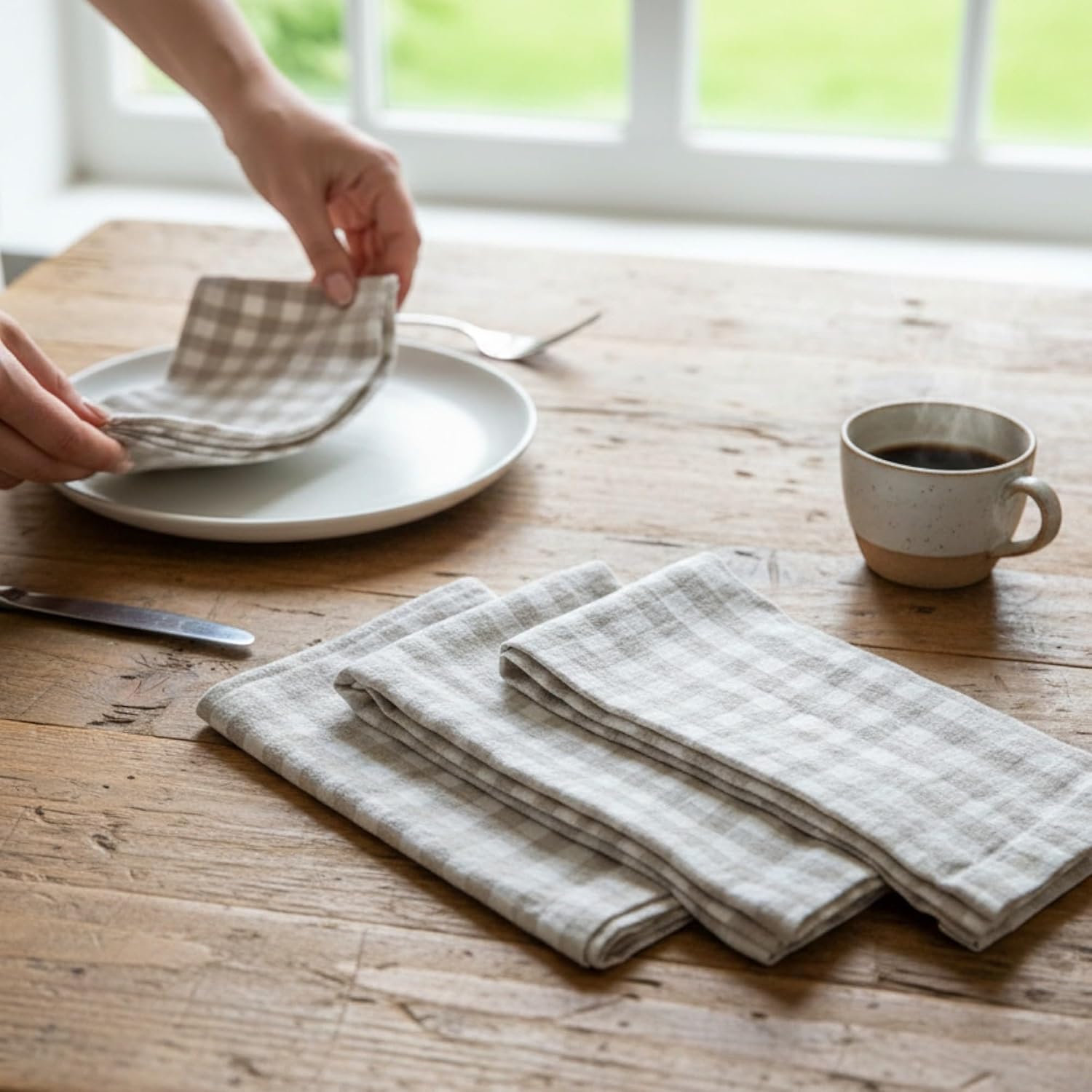 Linen Napkins – 100% French Flax – Stonewashed Pure Linen Cloth Napkins – Mitered Corners – Set of 4 (Natural Check)