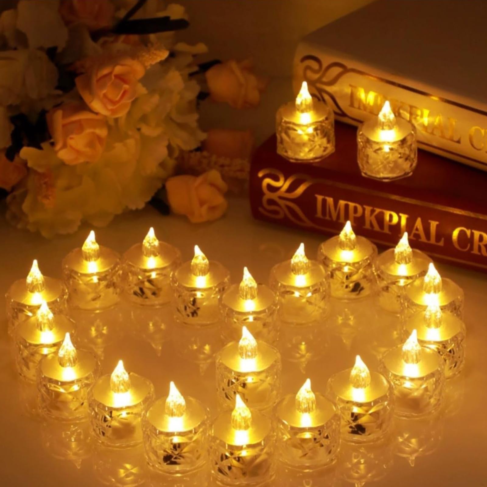 Candele LED Senza Fiamma 24 Pezzi,Lumini LED con Effetto Fiamma Tremolante,Candele Elettroniche a Batteria,Design Cristallo Diamante,Luce Calda per Decorazione Matrimonio,Natale,Tavola, Feste e Casa