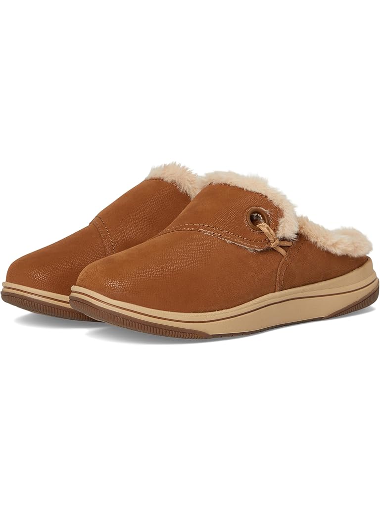 Tan Clarks Breeze Myth