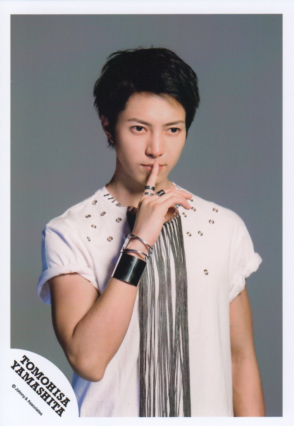 Amazon.co.jp: 山下智久 公式生写真 YM00014 : おもちゃ