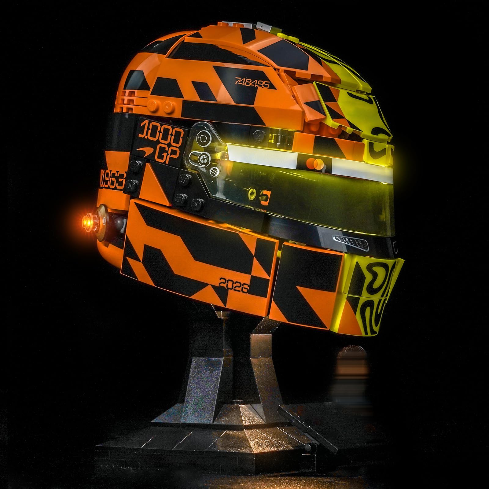 Light Control Led Light Set Compatible with Lego 43023 McLaren Mastercard F1 Team Lando Norris Helmet (No Model), Decoration Lighting Set Compatible with Lego Lando Norris Helmet Building Blocks