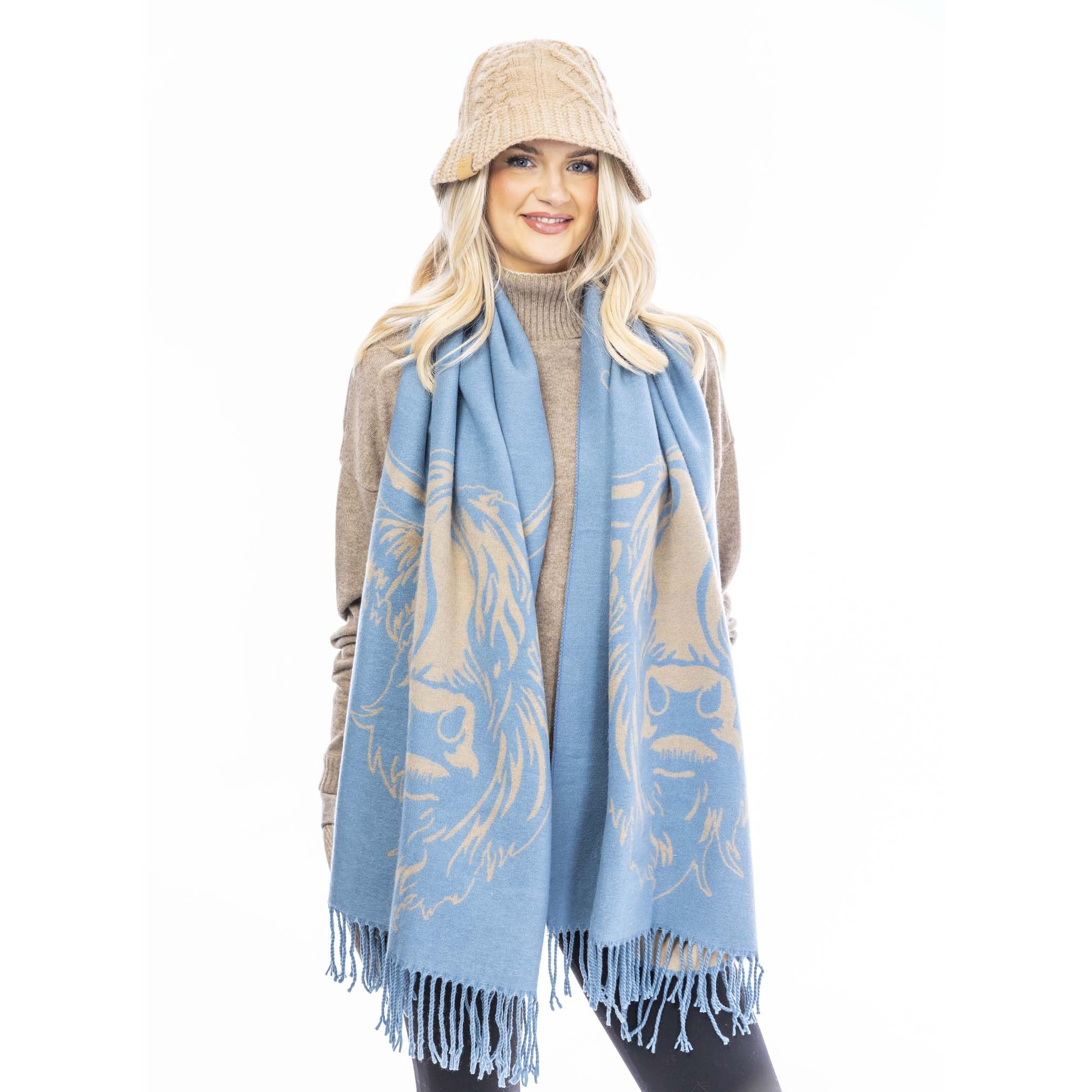 Heritage Traditions Heilan Coo Super Soft Scarf, Highland Cow Gift, Highland Cow Scarf, Scottish Cow (Powder Blue/Pale Blue)