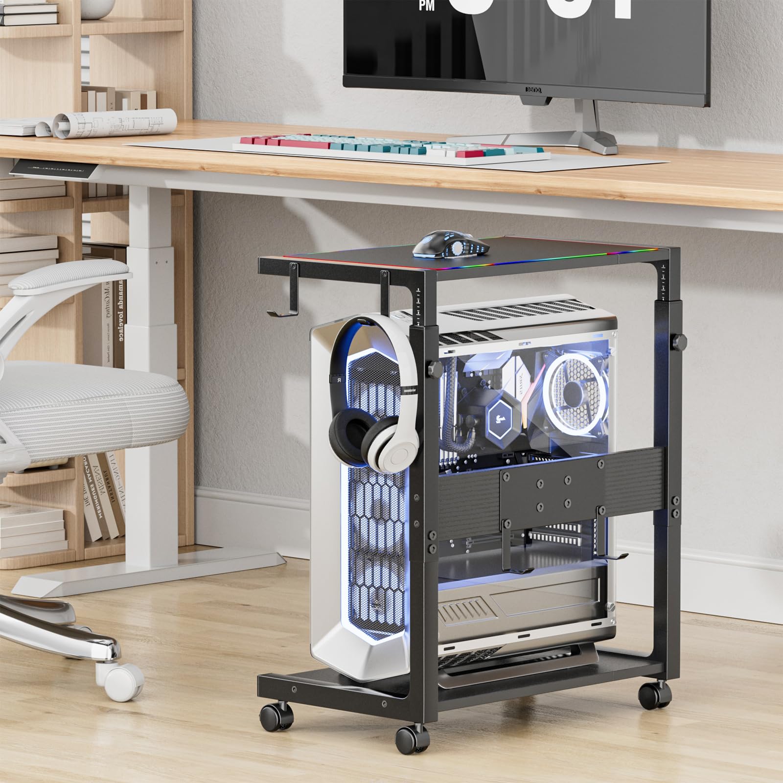 JANE EYRE Computer Tower Ständer - Höhenverstellbarer PC Tower Ständer Gehäuse Halterung CPU Halter Wagen mit Rollen und 4 Haken für Home Office und Klassenzimmer, 58.5-71.9cm H, Schwarz