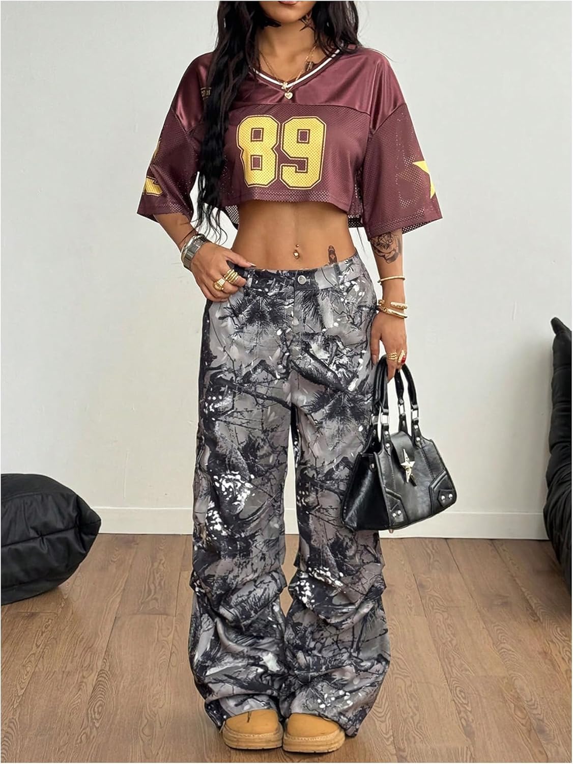 Verdusa Jersey Shirts for Women Y2K Number Graphic Crop Tops Half Sleeve Summer Tees - Image 4