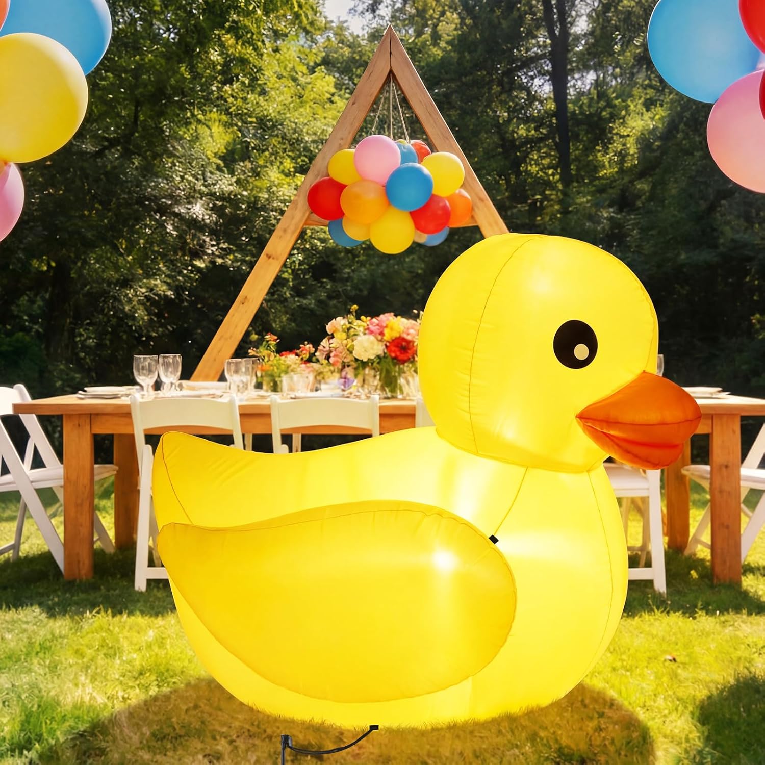 Leyndo 4.6 ft Giant Inflatable Duck Huge Rubber Yellow Duck Inflatable Large Blow up Float for Yard Outdoor Summer Beach Swimming Pool Birthday Party Parade Decoration