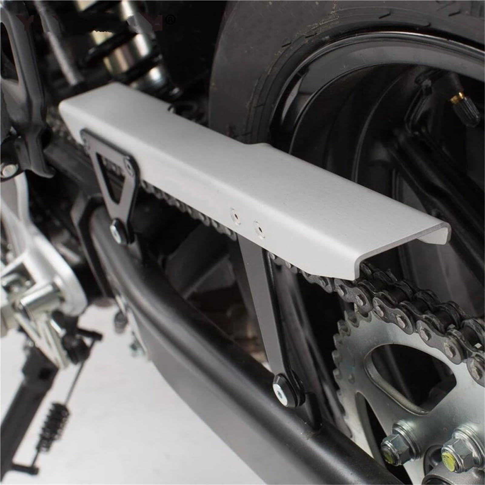 osłona zębatki silnika Pasuje do SUZUKI SV650 ABS SV650X 2017-2021 motocykla Osłona tylnej zębatki, osłona łańcucha, płyta ochronna