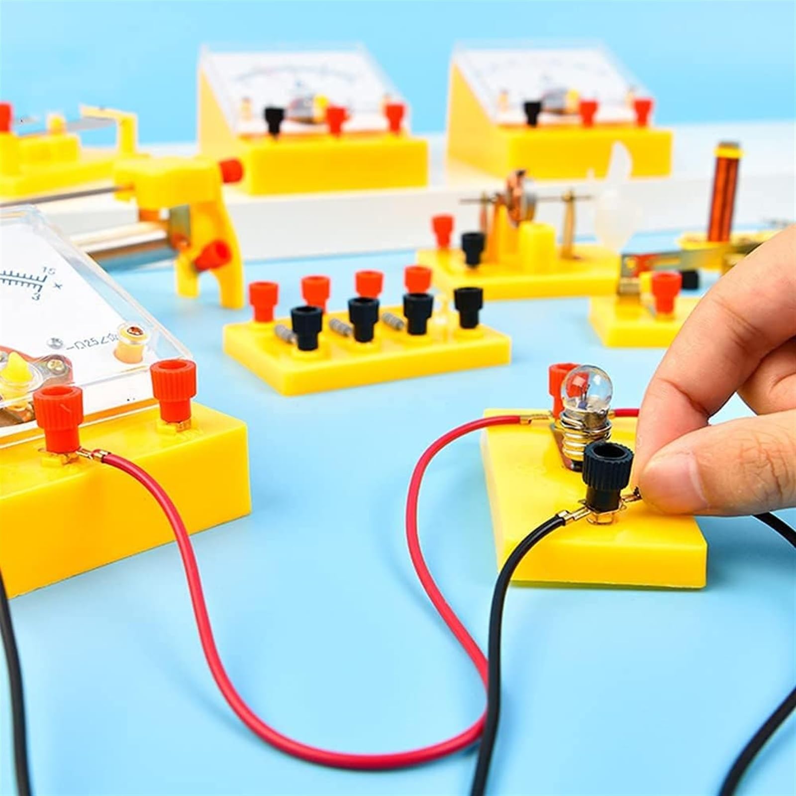 48-teilige Experimentierbox For Elektromagnetische Schaltkreise, Physik