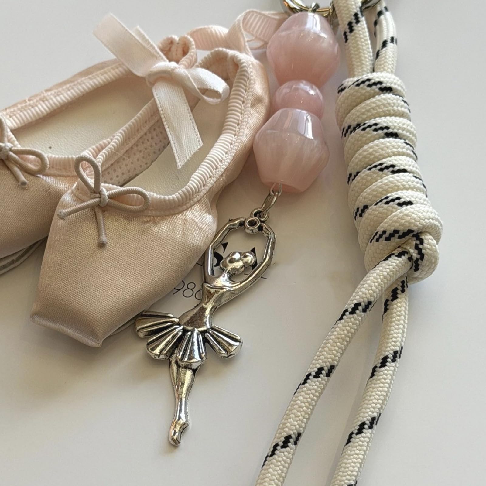 Generico Portachiavi a tema balletto artistico Elegante scarpa da ballo Accessorio Ciondolo per borsa Perfetto per amanti della danza Bellissimo portachiavi con pantofola da ballo