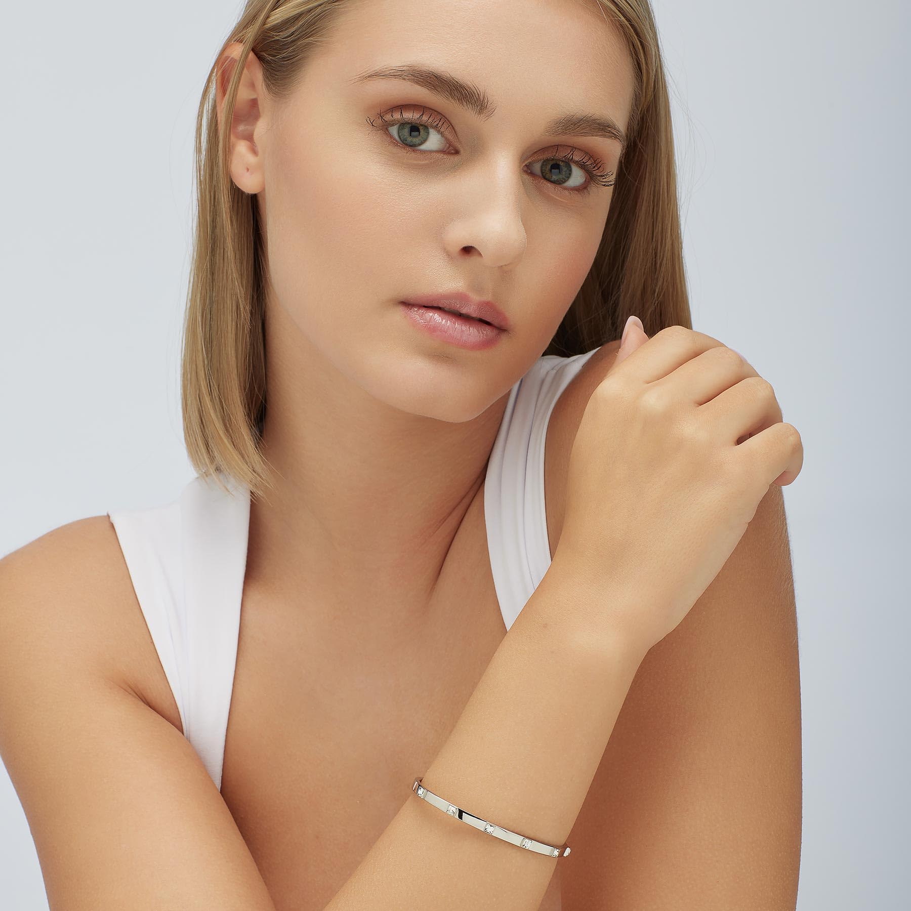 Brosway Bracciale Donna, Bracciale Rigido in Acciaio e Cristalli | Collezione With You - BWY58