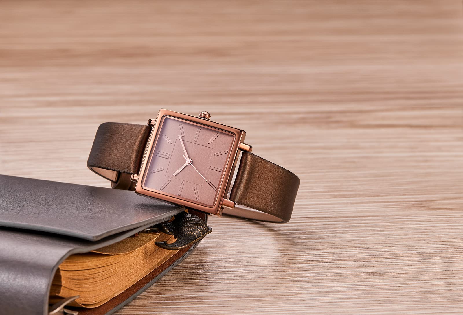 Relojes para mujer con esfera redonda cuadrada de acero inoxidable reloj de cuarzo con correa de cuero genuino satinado elegante minimalista impermeable, Marrón (Brown Square 3