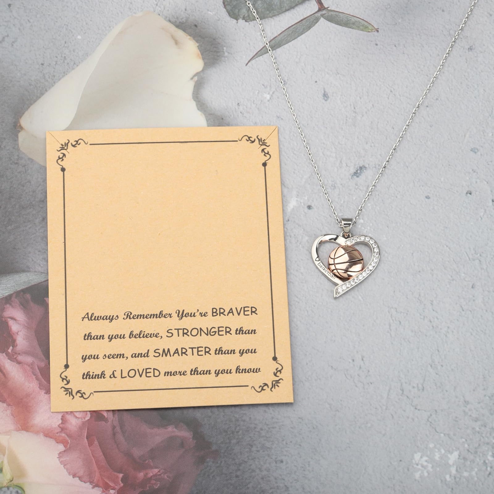 BNQL Collier de basket-ball pour femme, cadeau pour les amateurs de basket-ball, les joueurs, les entraîneurs d'équipe, bijoux de basket-ball pour filles