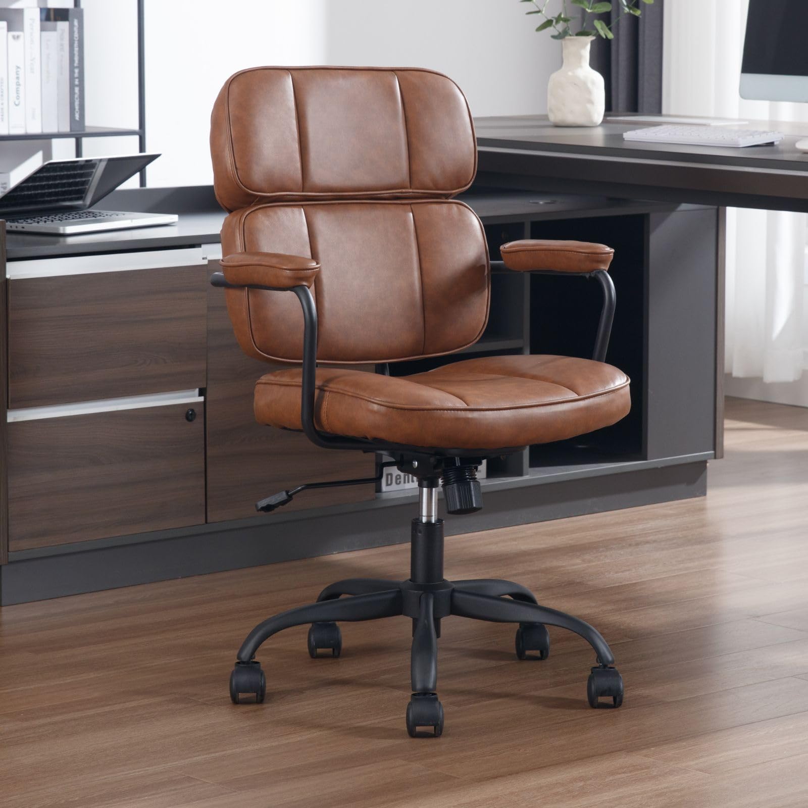 chairus Schreibtischstuhl Bürostuhl Ergonomisch PU Leder, Drehstuhl Braun | 360° Computerstuhl mit Armlehnen, Bürosessel Höhenverstellbarer für Arbeitszimmer Homeoffice Büro Wohnzimmer Schlafzimmer