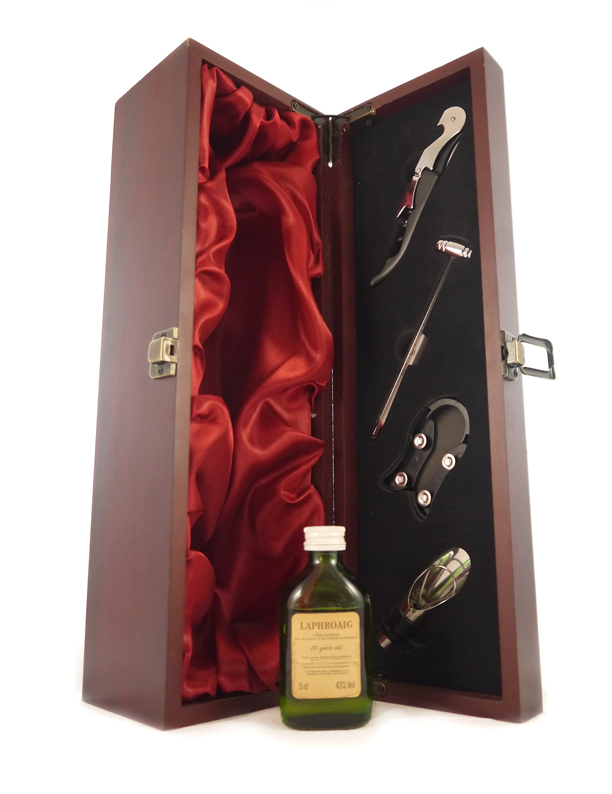 Laphroaig 10 Year Old Single Malt Whisky 1970's Miniature (5cl) in einer mit Seide ausgestatetten Geschenkbox, da zu 4 Weinaccessoires, 1 x 50ml