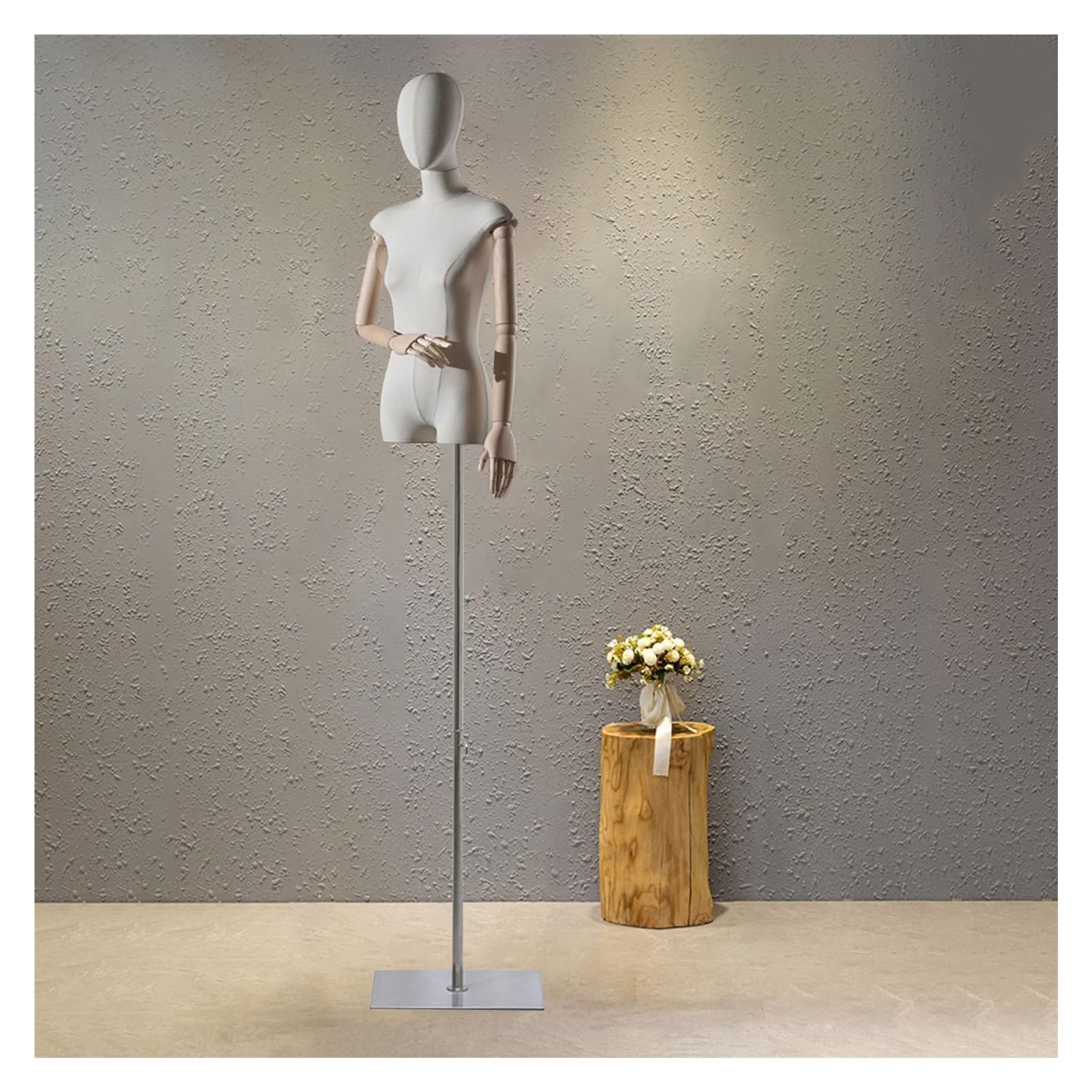 Maniquí de sastre femenino con cabeza y brazos de madera noble para exhibición de joyas